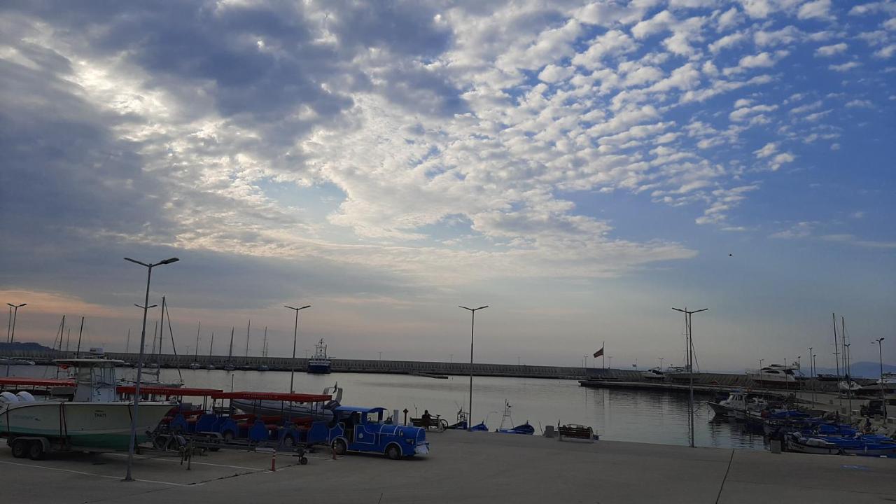 Апартамент Декор Burgas ภายนอก รูปภาพ