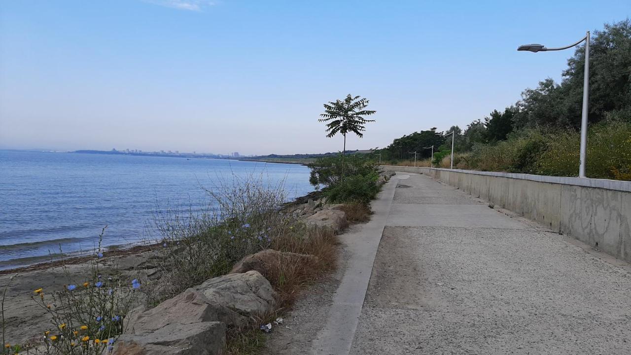 Апартамент Декор Burgas ภายนอก รูปภาพ